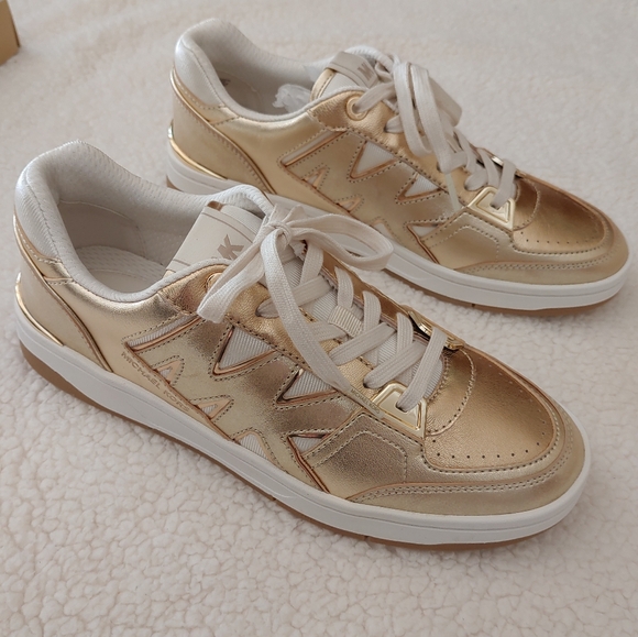 Michael Kors rebel metallic pale gold leather lace up sneakers. Size 7.5 - Picture 4 of 13